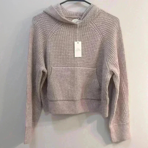 Abercrombie & Fitch Sweaters - NWT Abercrombie & Fitch: The A&F Lounge Coll. XXS (fits like a S) Pink Hoodie
